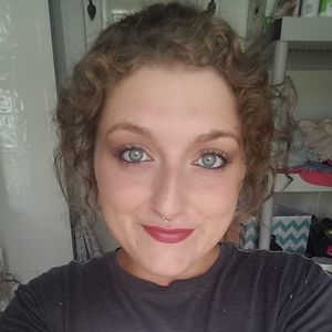 Meet your Posher, Breanne